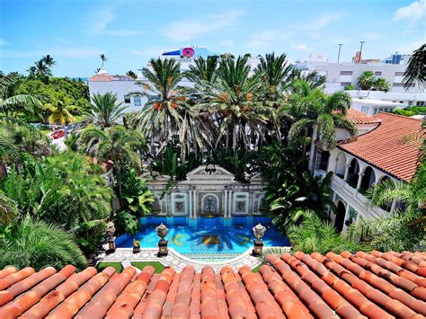 versace's mansion miami